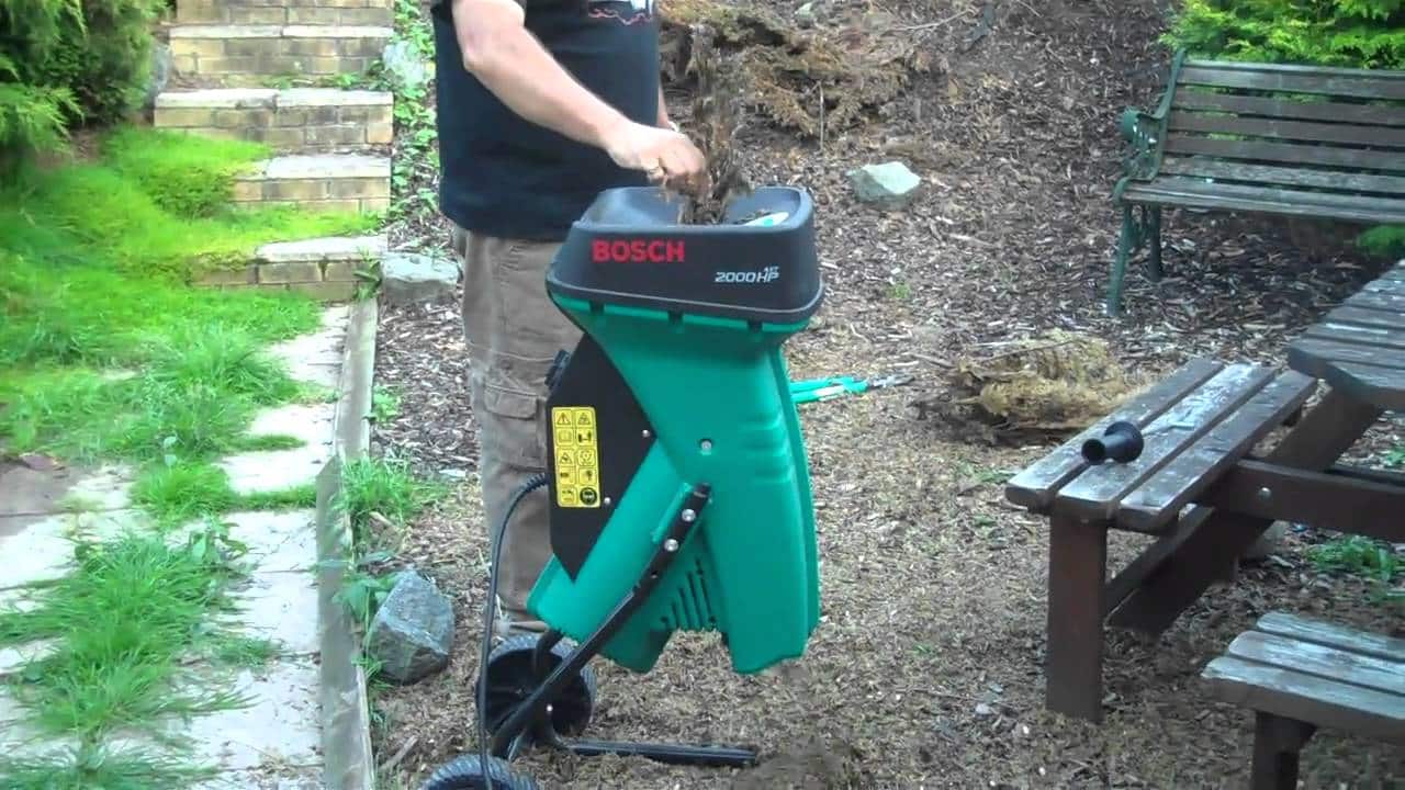 Quels sont les avantages d&rsquo;un broyeur de végétaux ?