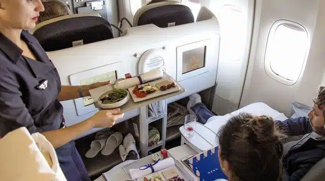 Comment conserver ses aliments lors d’un voyage en avion ?